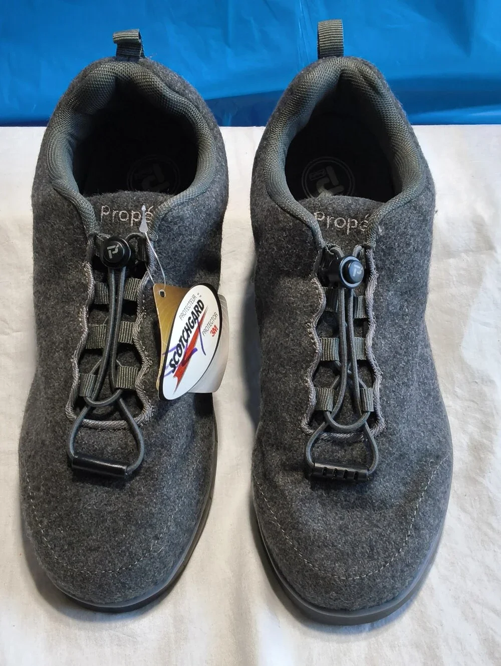 Propet Men's 9.5 2E Wide Grey Felt Bungee Slip On Casual Shoes Scotchgard WAA002